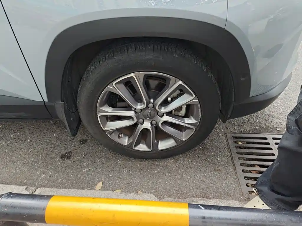 Geely Icon — миниатюра 24