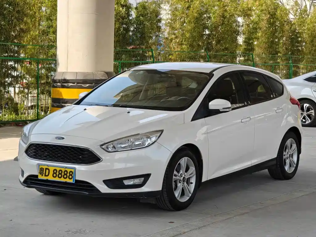 FORD FOX