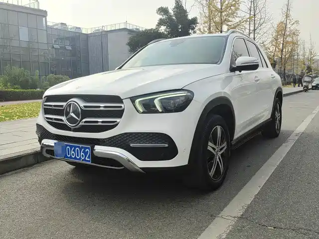 MERCEDES-BENZ GLE 2021