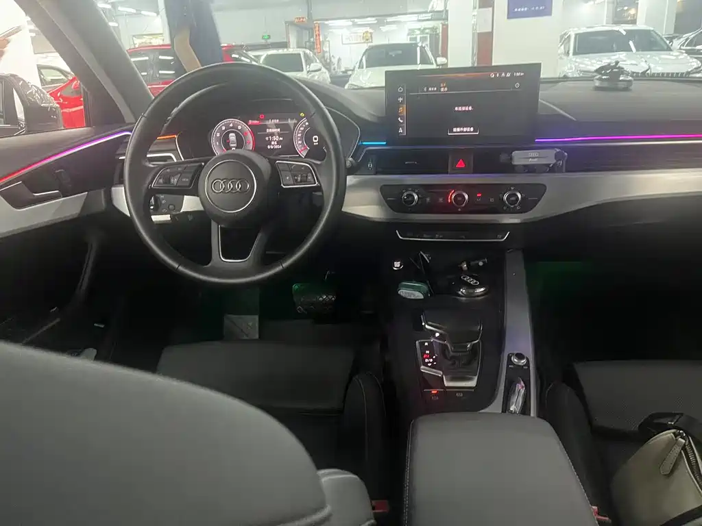 Audi A4L 2020 40 TFSI Fashion
