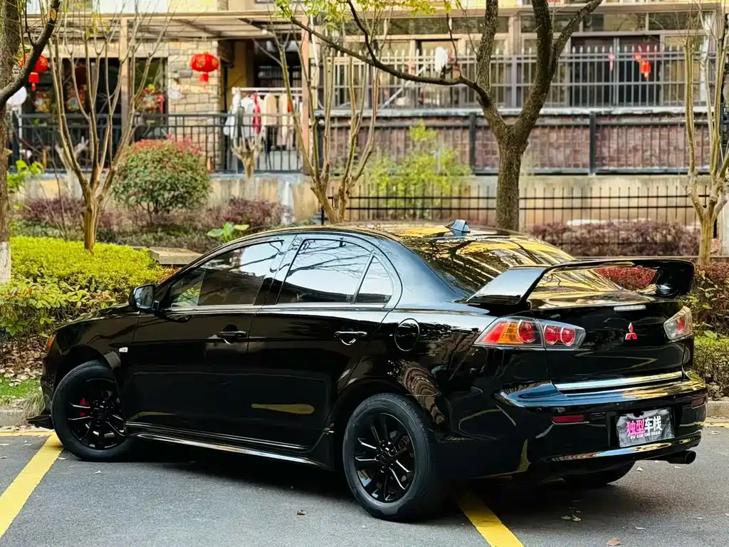 Mitsubishi Lancer EX — миниатюра 7