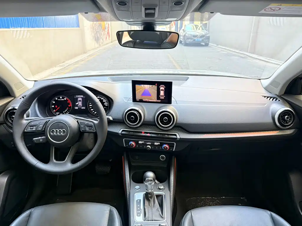 Audi Q2L — миниатюра 8