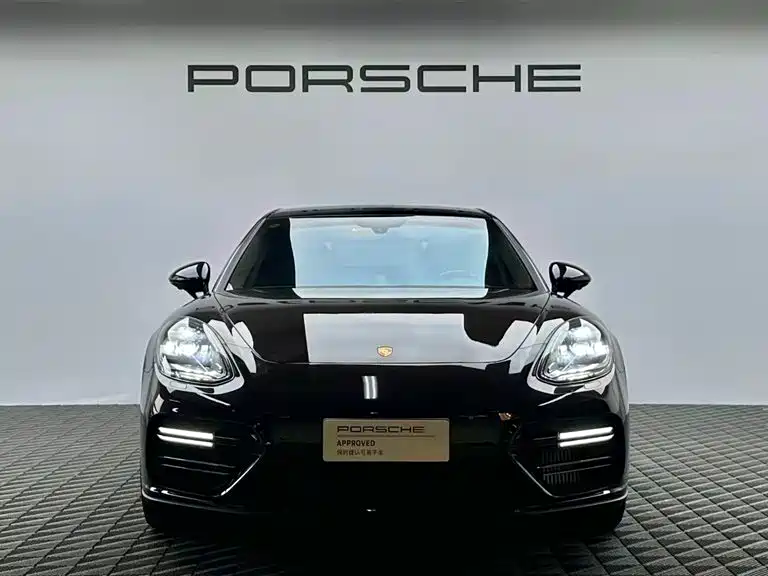 Porsche Panamera — миниатюра 2