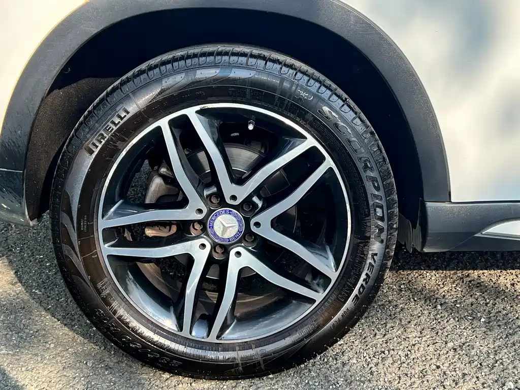 Mercedes-Benz GLA — миниатюра 20