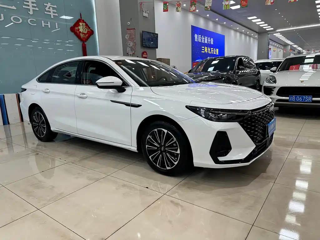 CHERY FENGYUN A8