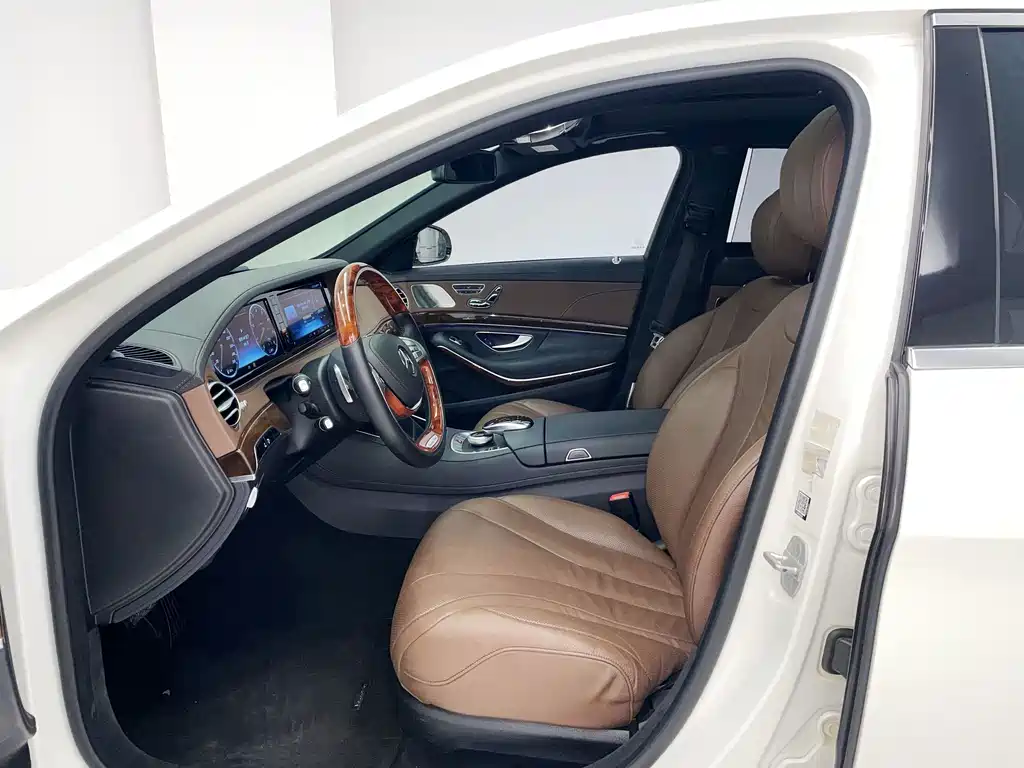 Mercedes-Benz S-Class — миниатюра 10