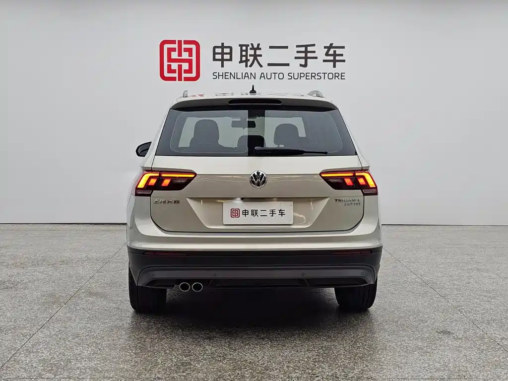 Volkswagen Tiguan L — миниатюра 2