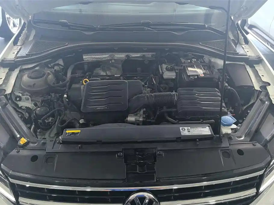 Volkswagen Bora 2020 1.5L AT Comfort