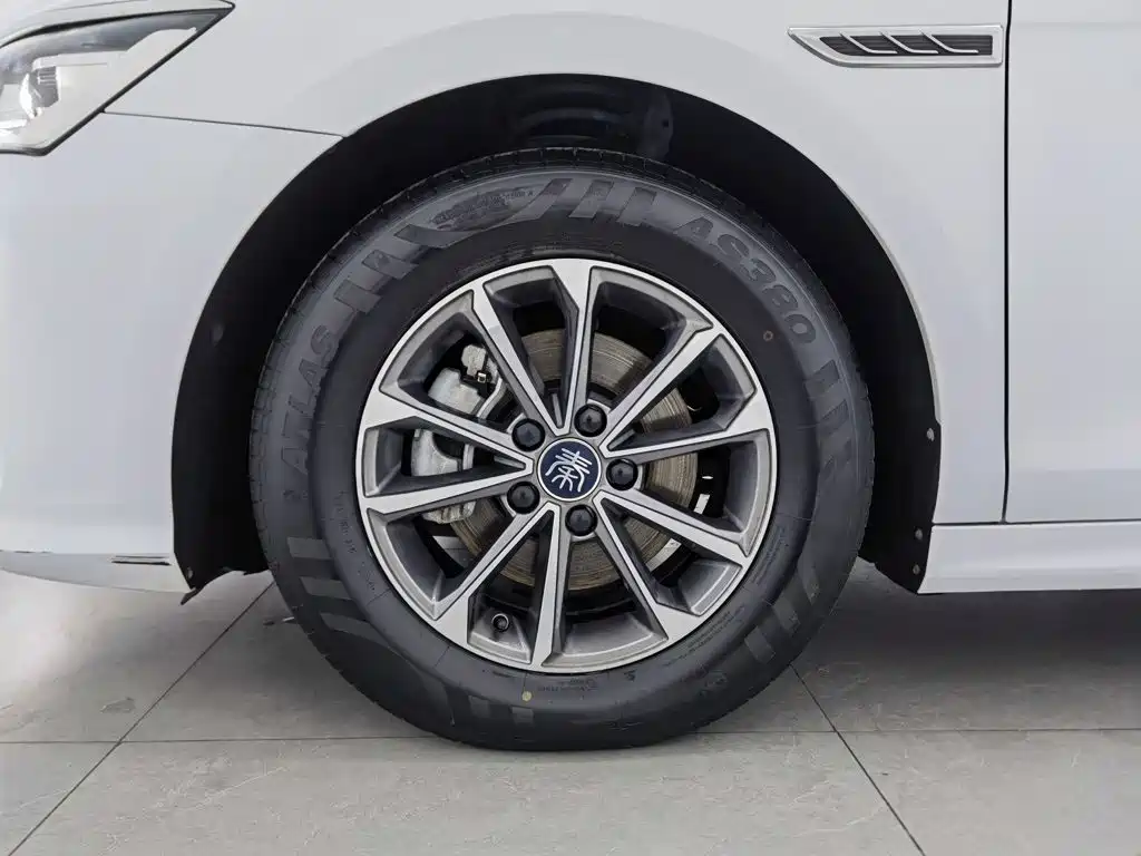 BYD Qin PLUS — миниатюра 17