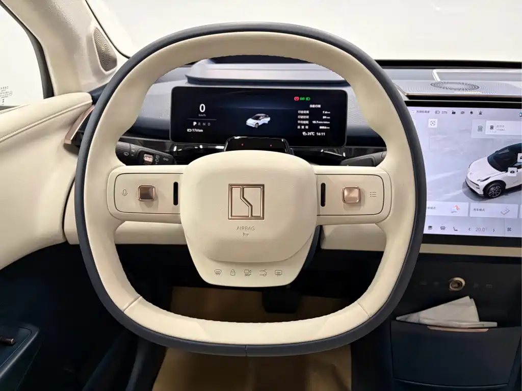 Zeekr X 2025 мест