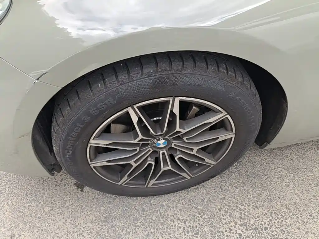 BMW 5 Series GT — миниатюра 23