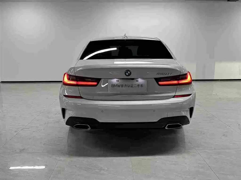 BMW 3 Series — миниатюра 4
