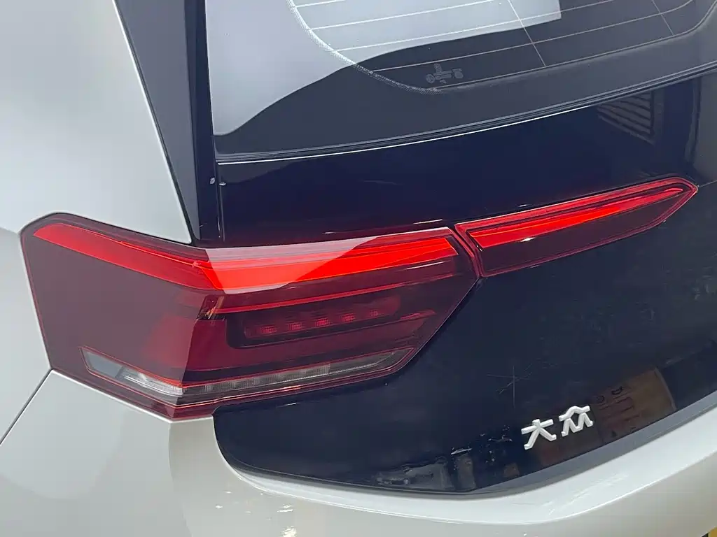 Volkswagen ID.3 — миниатюра 10