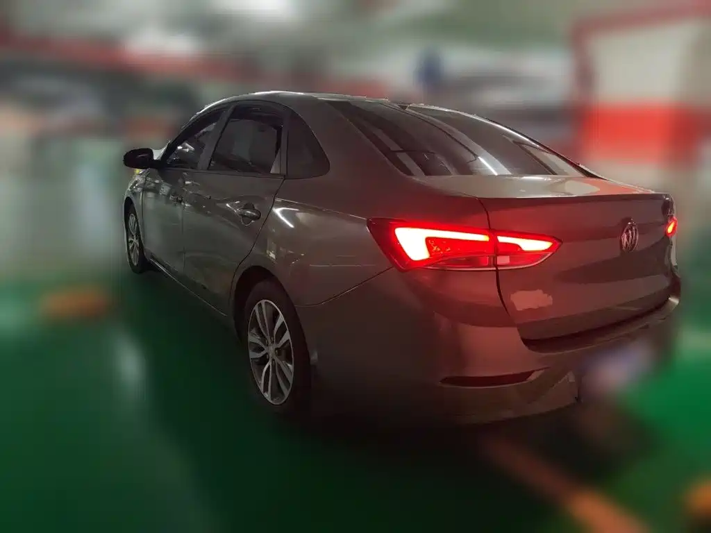 Buick Excelle — миниатюра 4
