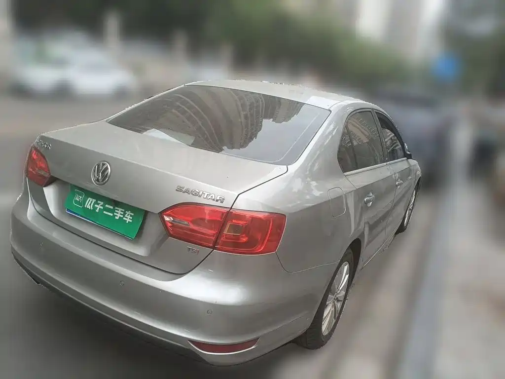 Volkswagen Sagitar — миниатюра 6