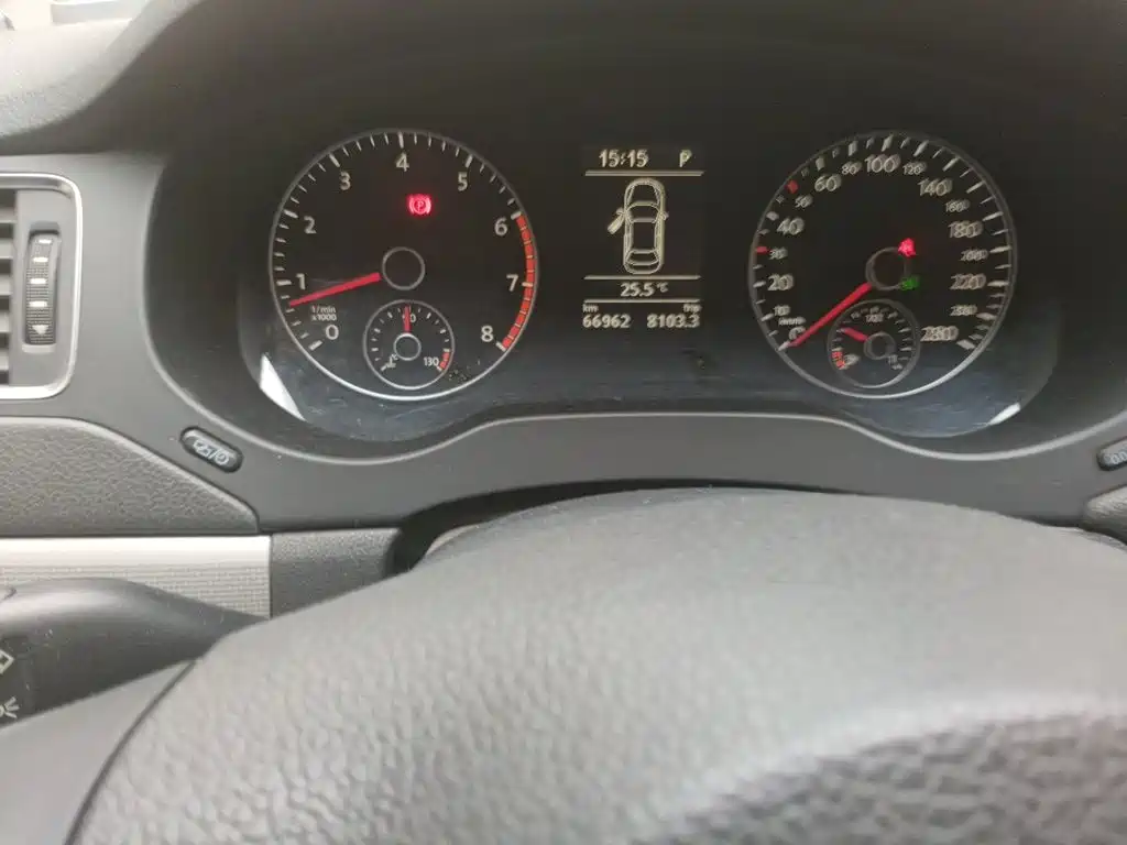 Volkswagen Sagitar — миниатюра 12
