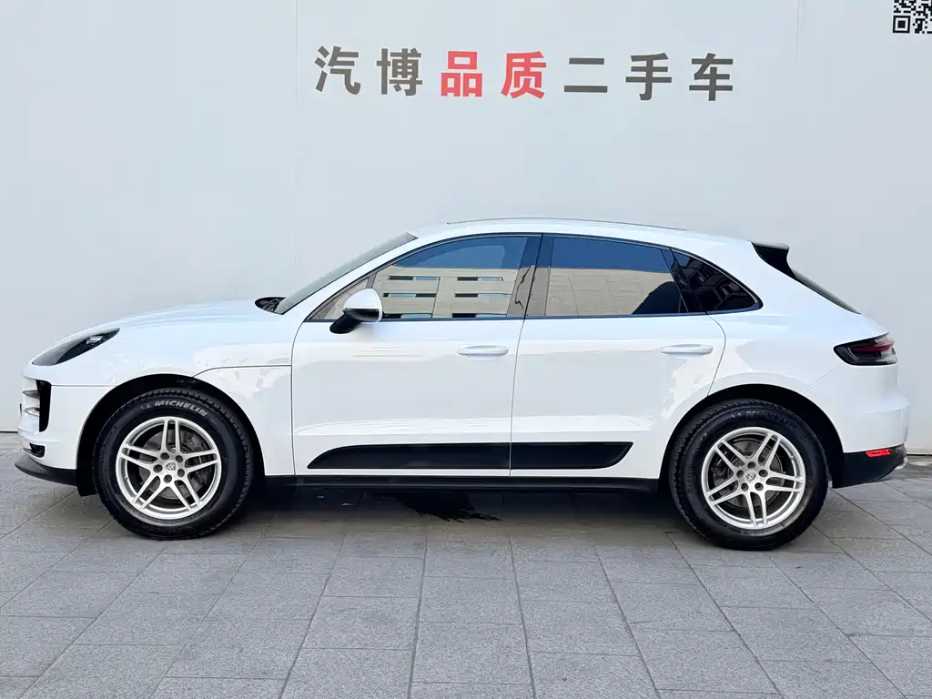Porsche Macan — миниатюра 4
