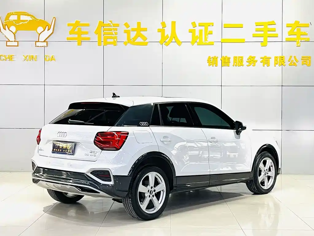 Audi Q2L — миниатюра 4