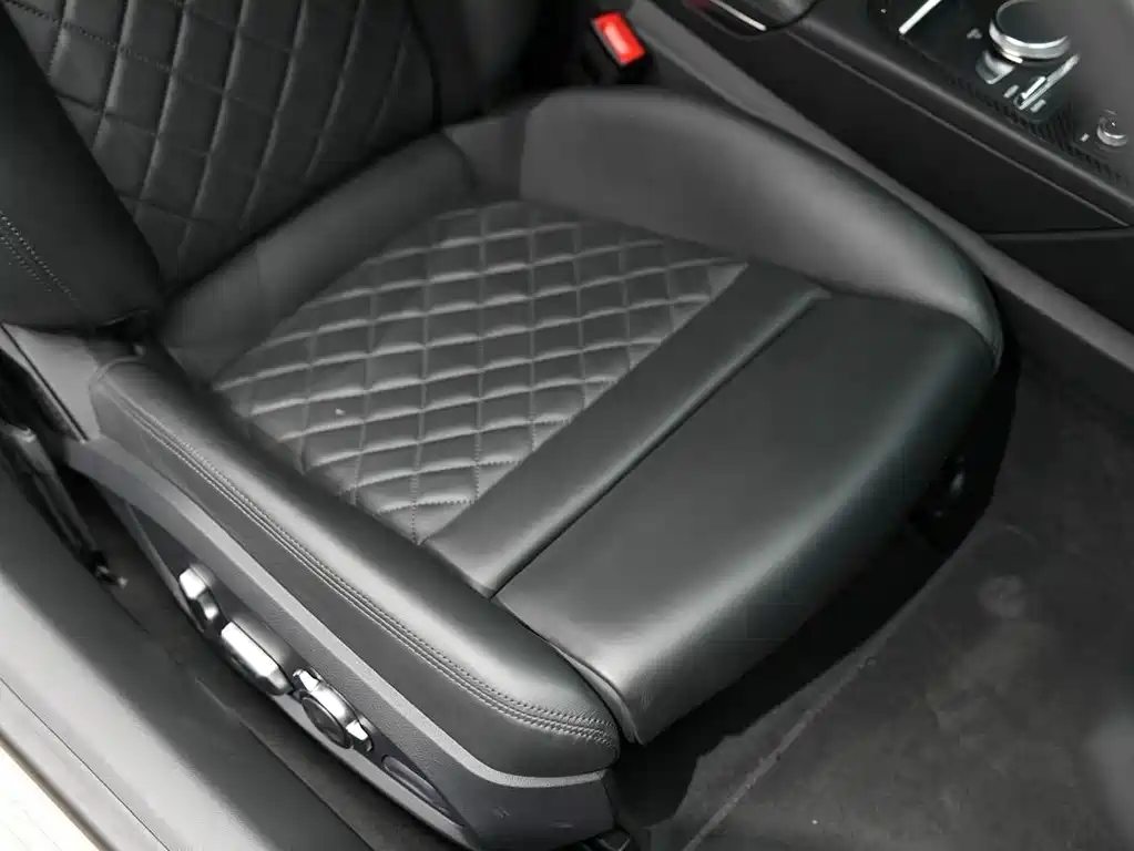 Audi R8 — миниатюра 15