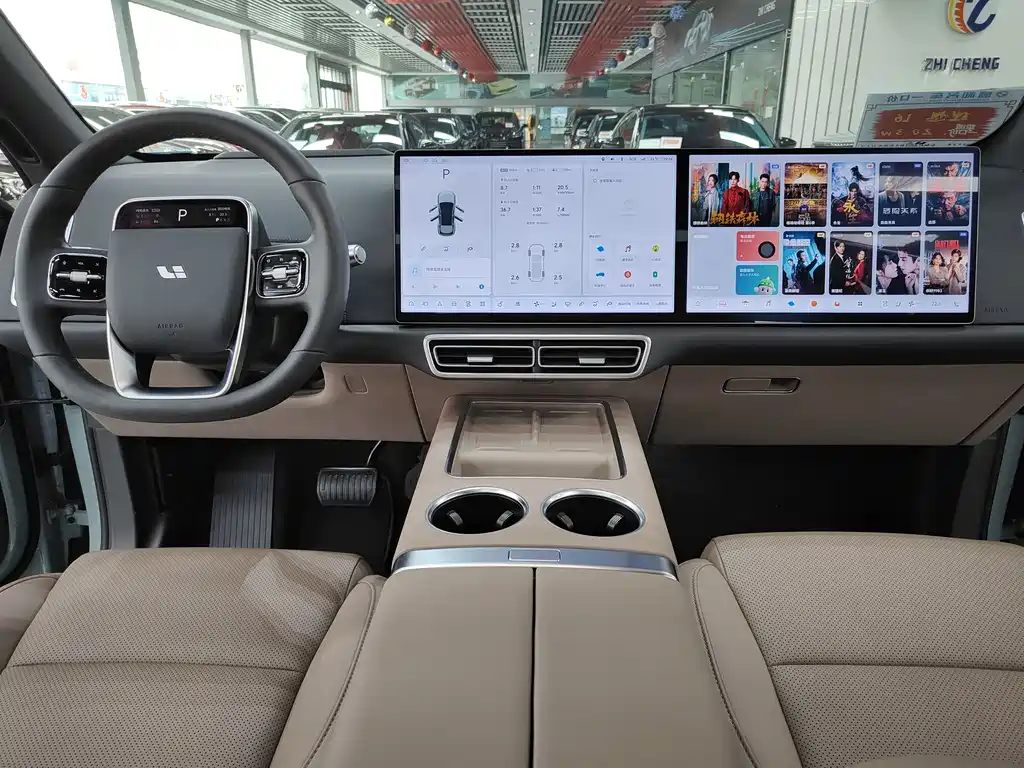 Li Auto L6 2025 Pro