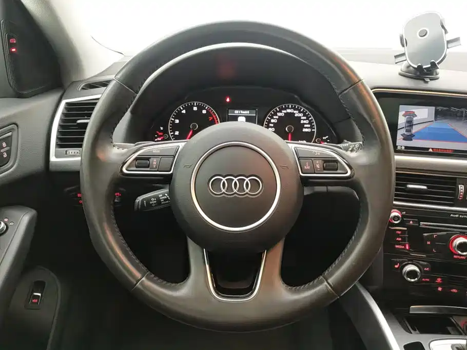 Audi Q5 — миниатюра 15