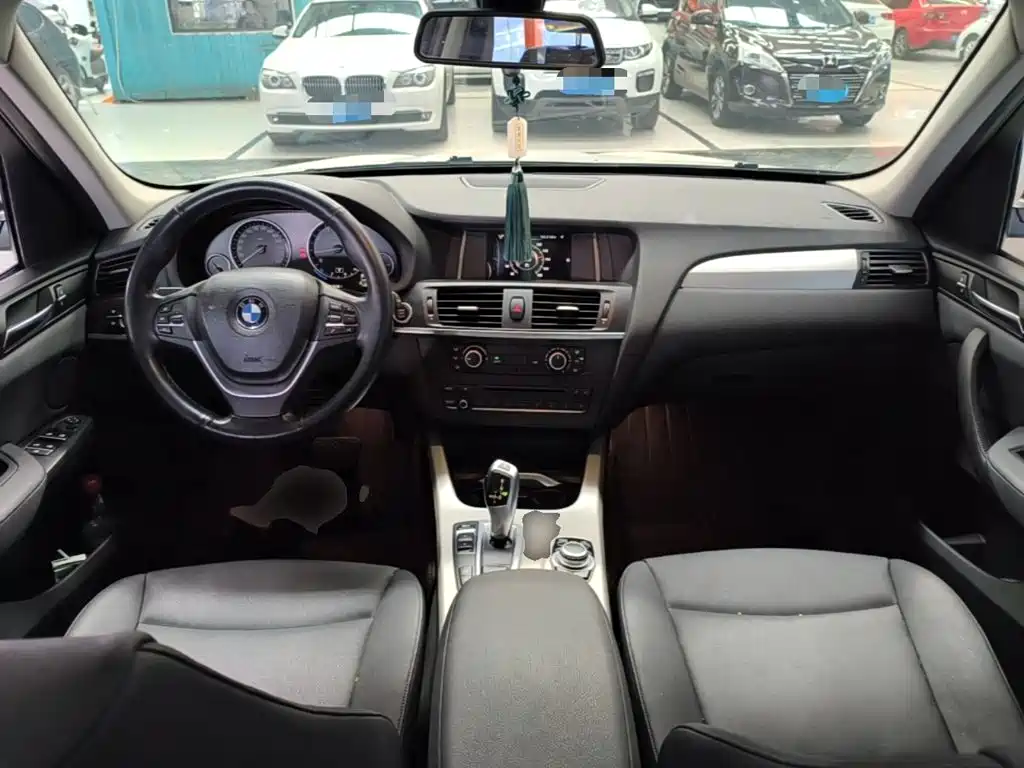 BMW X3 (Import) — миниатюра 10