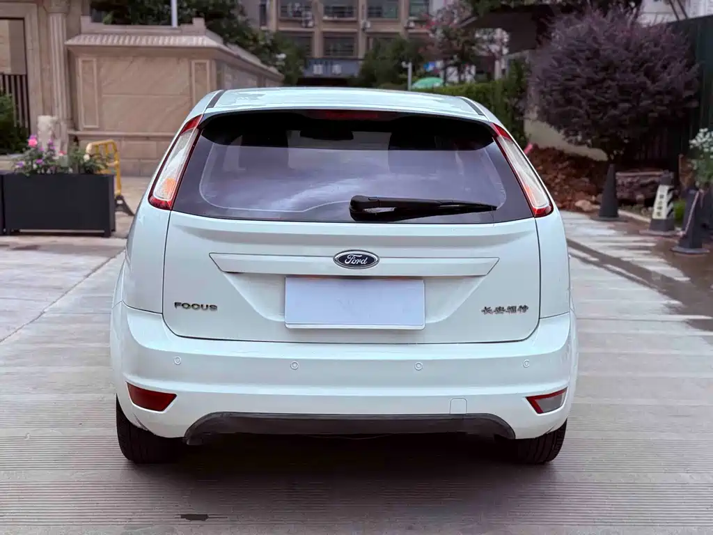 Ford Focus — миниатюра 9