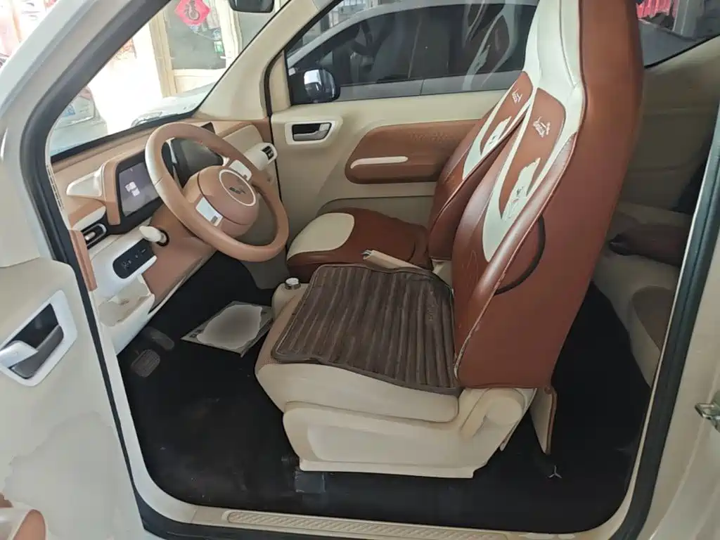 Wuling MINIEV — миниатюра 15