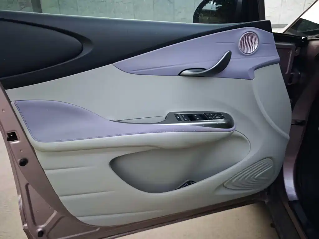 BYD Dolphin — миниатюра 9