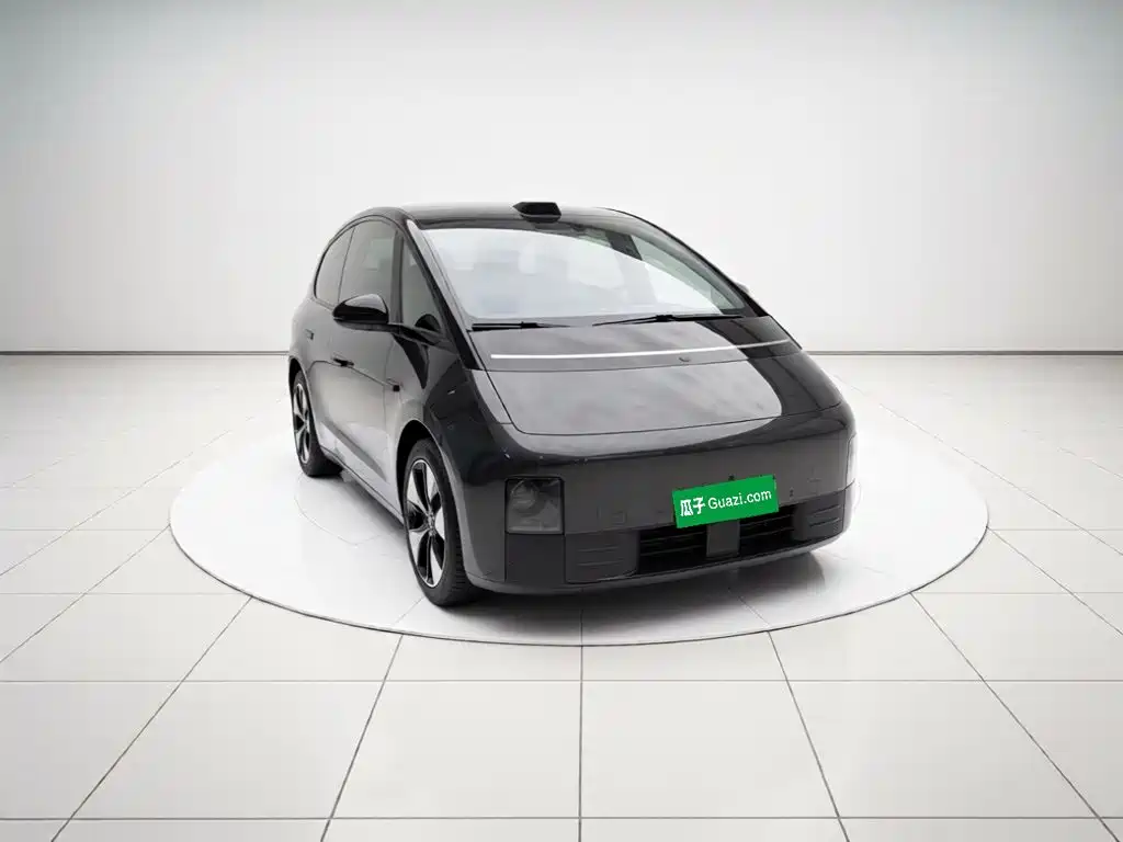 Li Auto Li MEGA — миниатюра 3