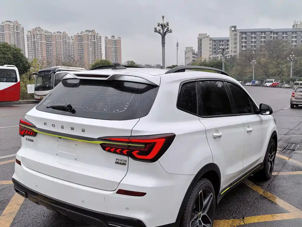 ROEWE RX5