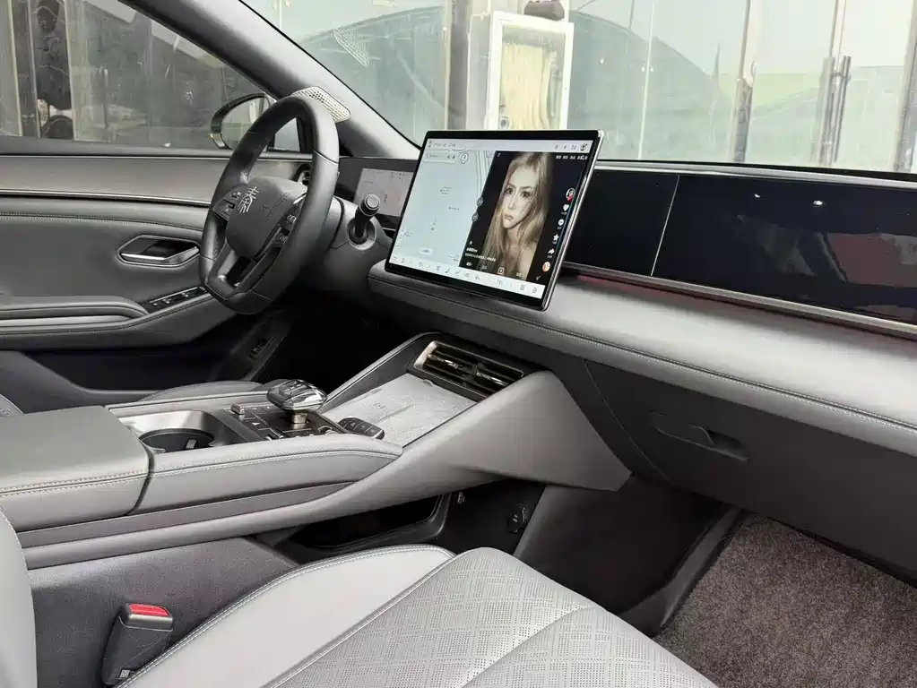 BYD Qin L — миниатюра 9