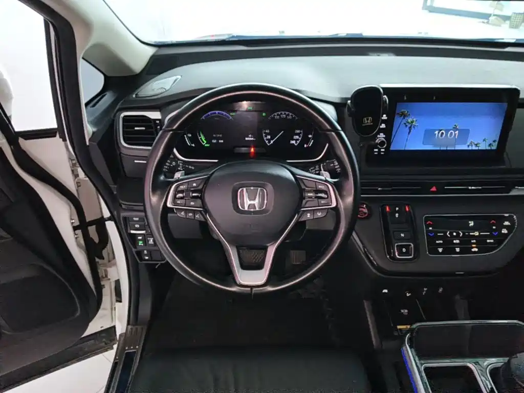 Honda Elysion — миниатюра 11