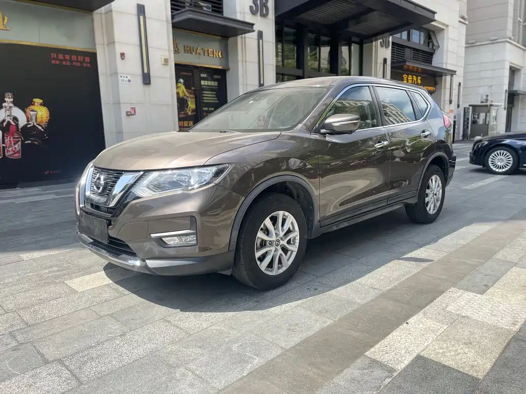 NISSAN QIJUN