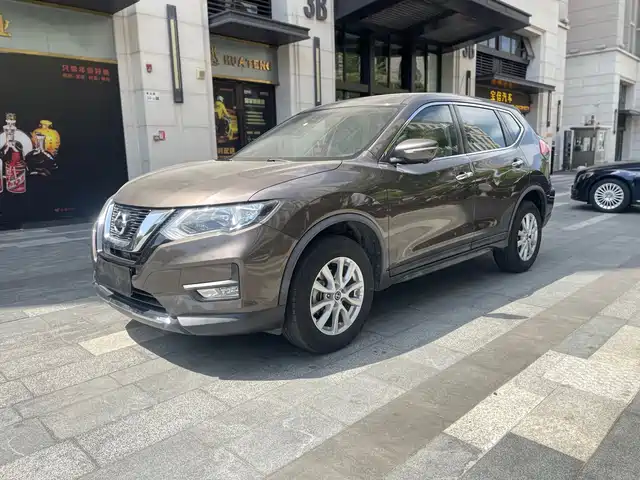 NISSAN QIJUN