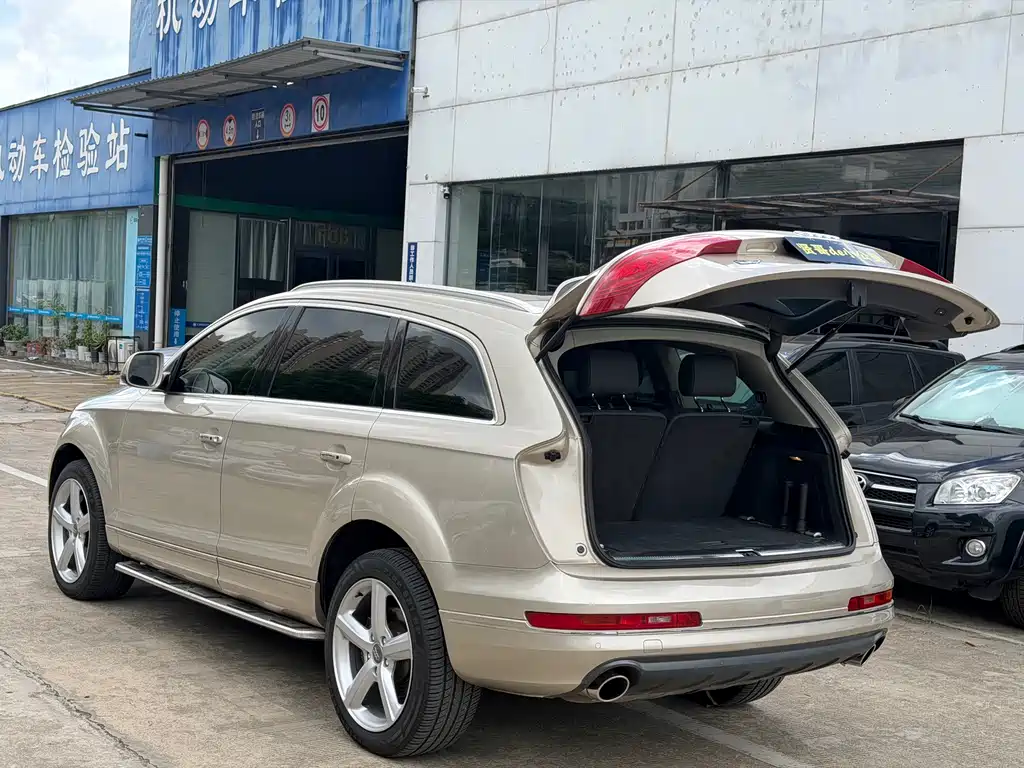 Audi Q7 3.0 TFSI Exclusive Type (245kW), фото 8