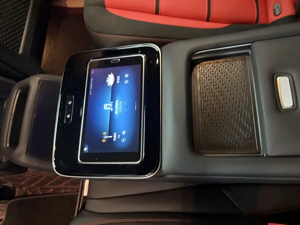 Mercedes-Benz GLE AMG — миниатюра 8