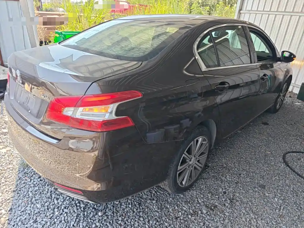 Peugeot 408 — миниатюра 7