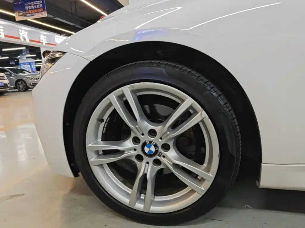 BMW 3 Series — миниатюра 23