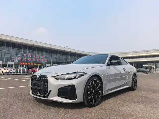 BMW Series 4