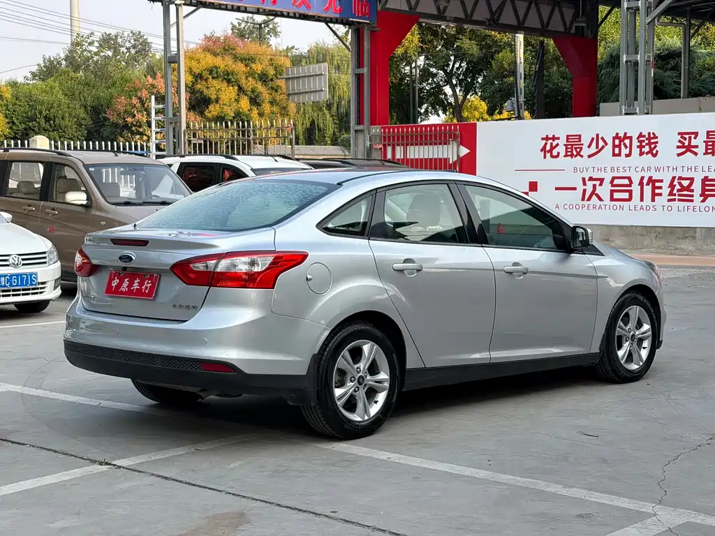 Ford Focus — миниатюра 17