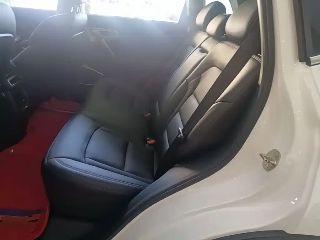 Geely Boyue — миниатюра 17