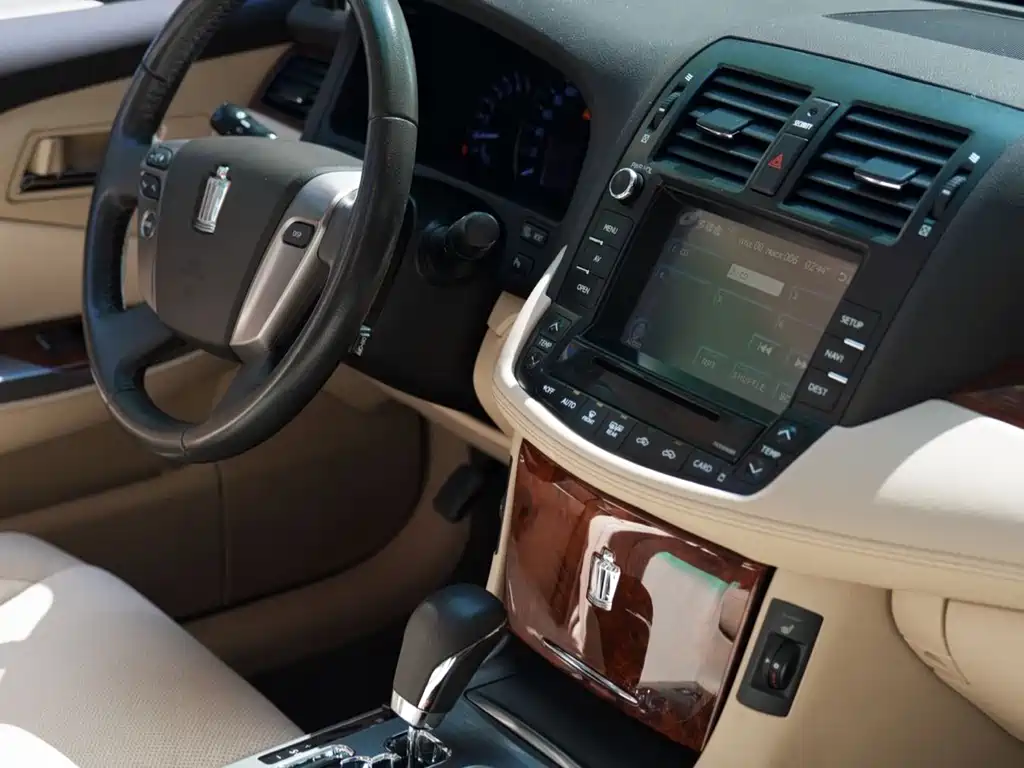 Toyota Crown 2012 2.5L Royal