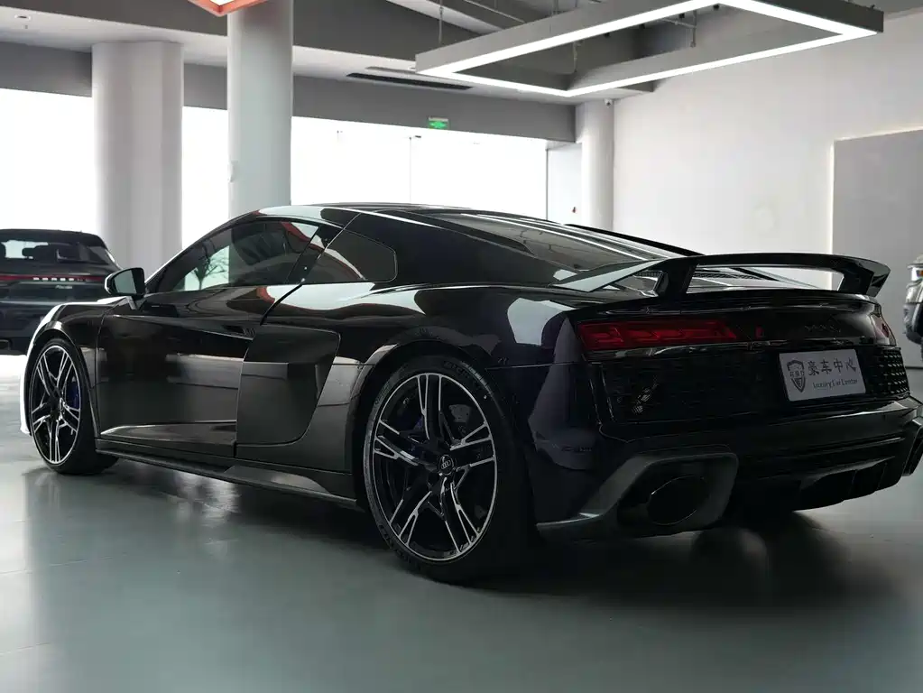 Audi R8 2022 V10 Coupe performance