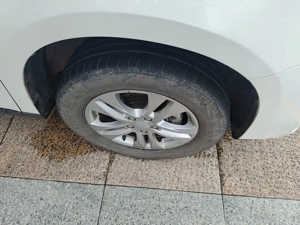 Haval M6 — миниатюра 24