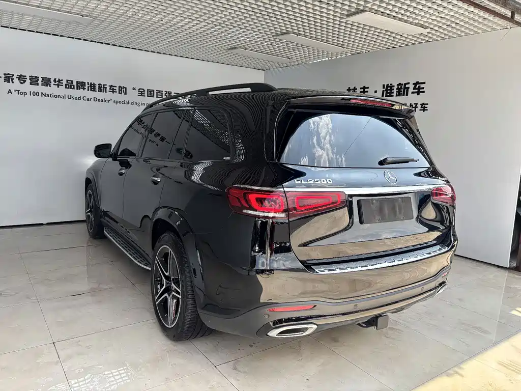 Mercedes-Benz GLS — миниатюра 6