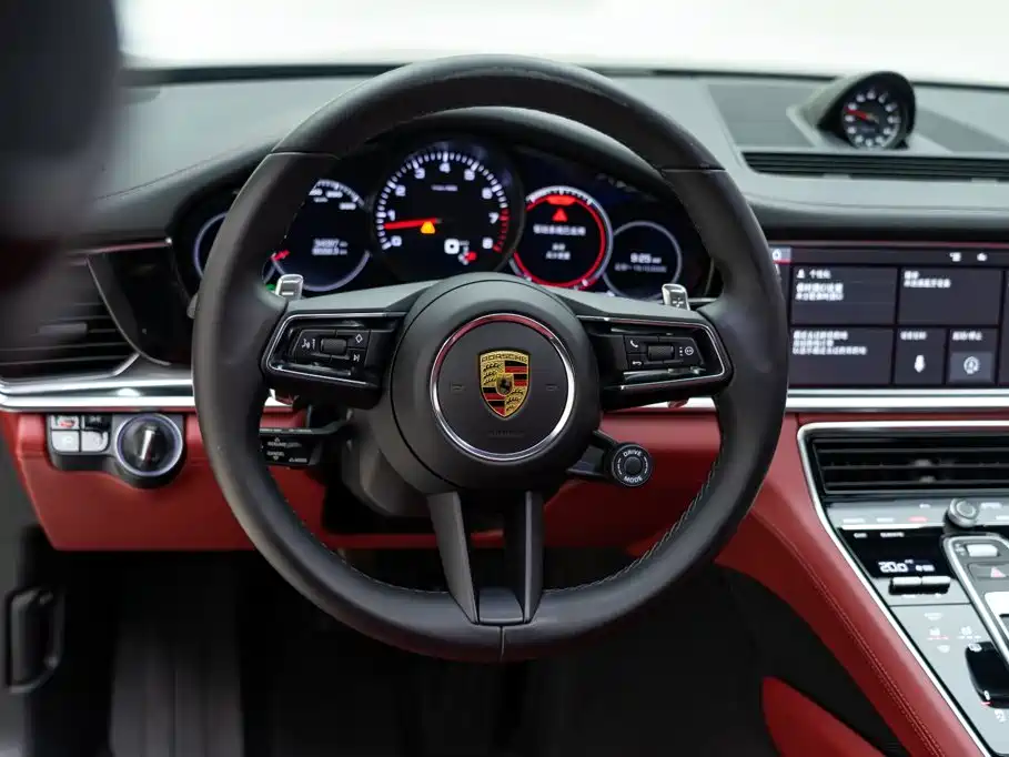Porsche Panamera — миниатюра 13