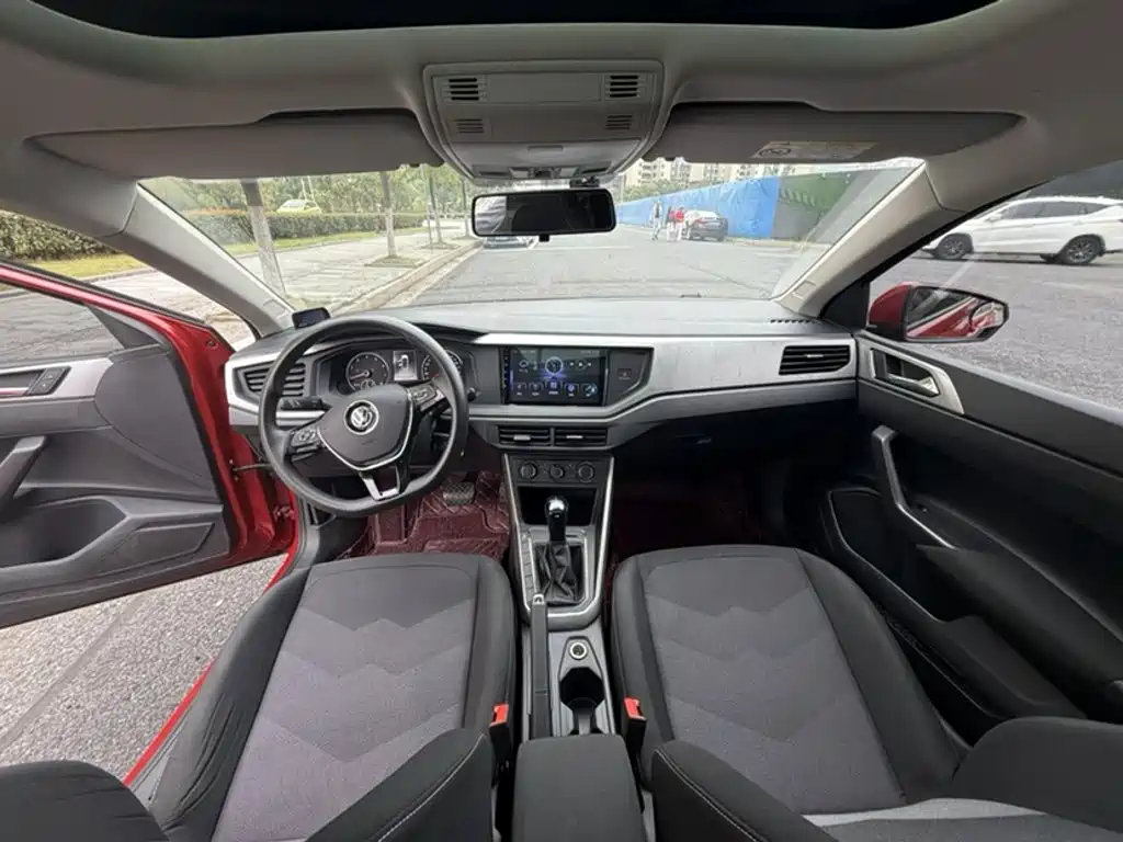 Volkswagen Polo — миниатюра 9