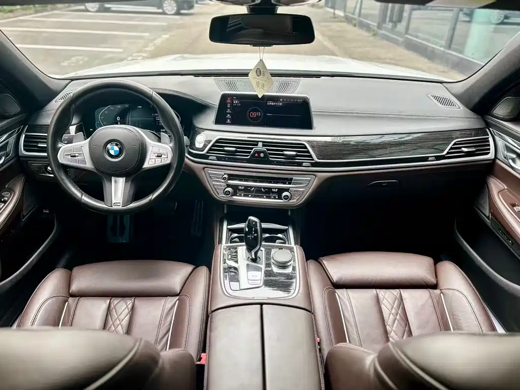 BMW 7 Series 7 2019 730Li M Sport