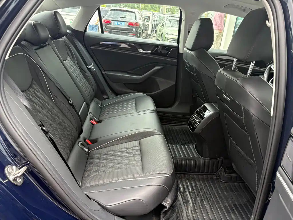 Volkswagen Magotan 2024 380TSI DSG